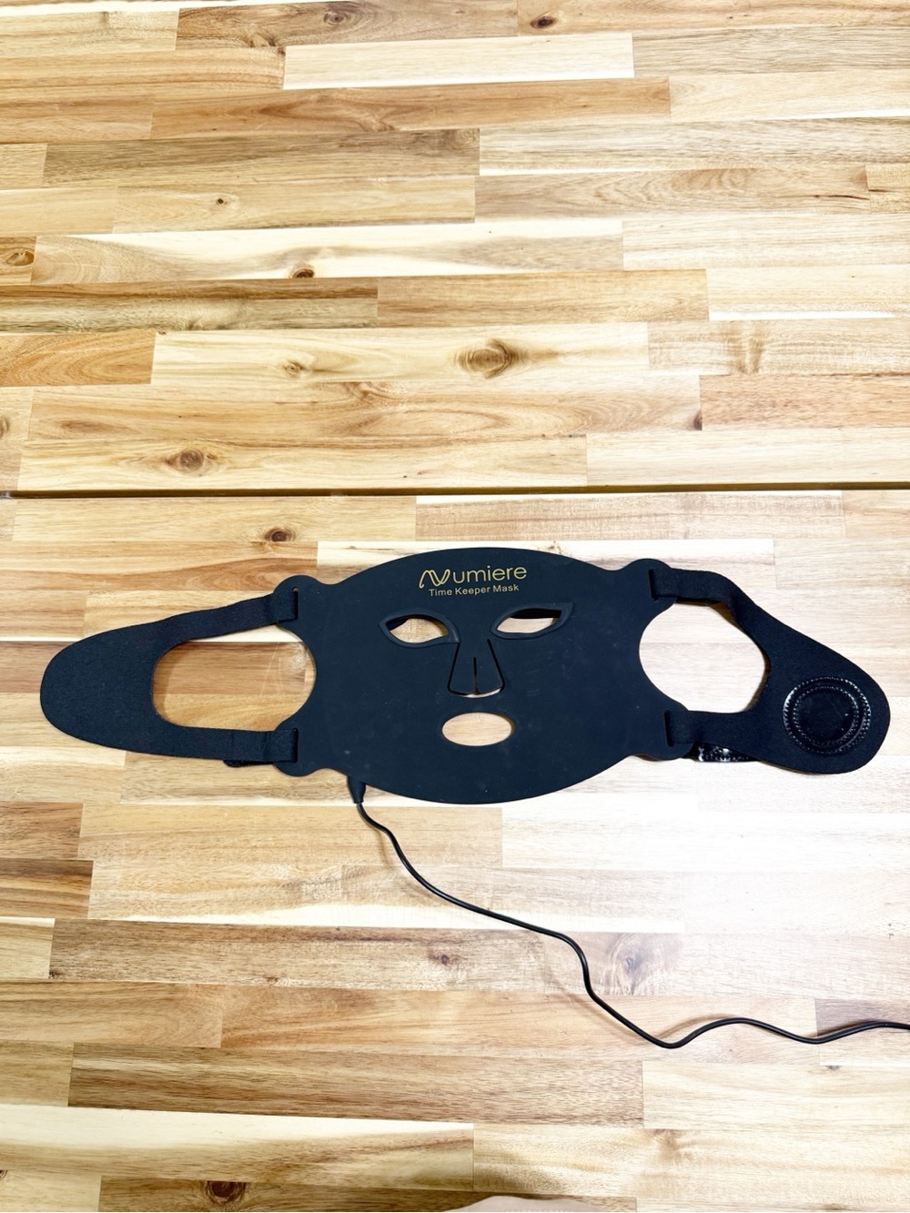 Numiere Time Keeper LED Red Blue Light Face Mask NEW Open Box $249 MSRP - Picture 11 of 13